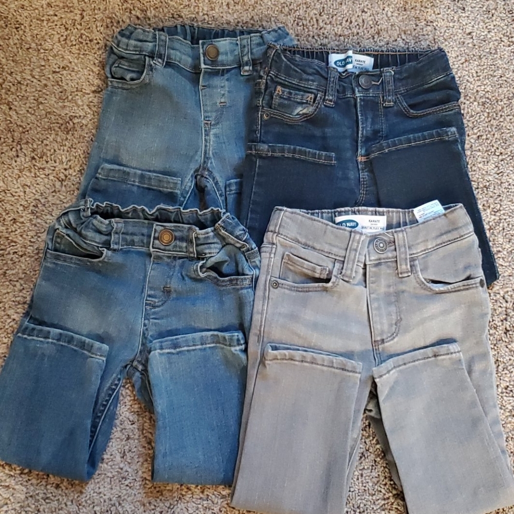 Boys 2T jeans--4 pairs